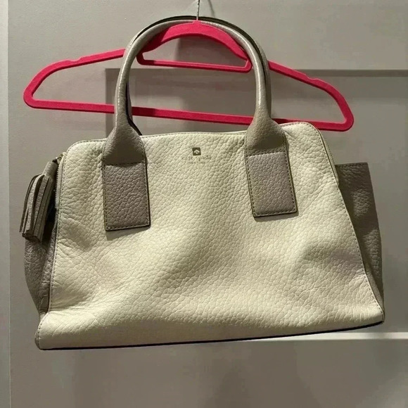 Kate Spade Purse - Picture 1 of 12